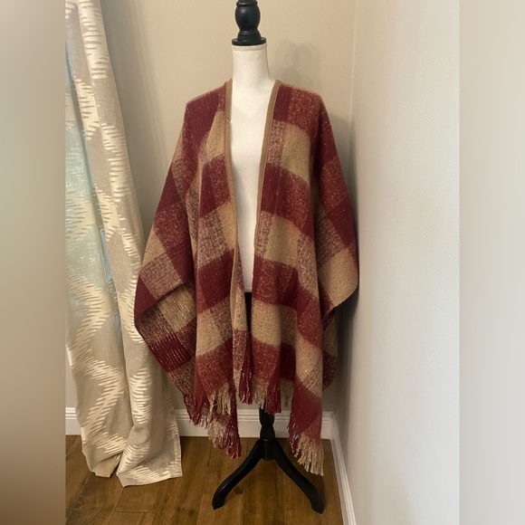 Torrid Reversible Kimono - Picture 6 of 7